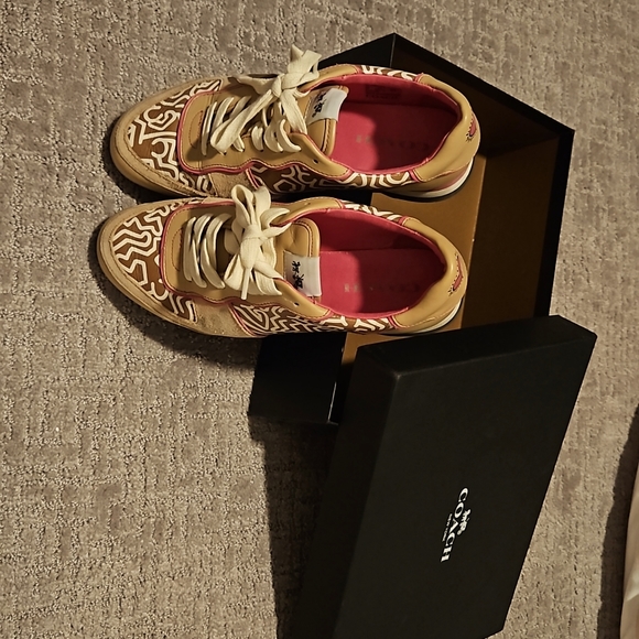 Almost new! Coach leather and suede shoes - Picture 4 of 11